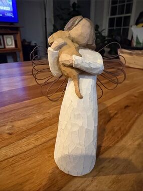 Willow Tree “Angel of Friendship” Figurine Holding Puppy